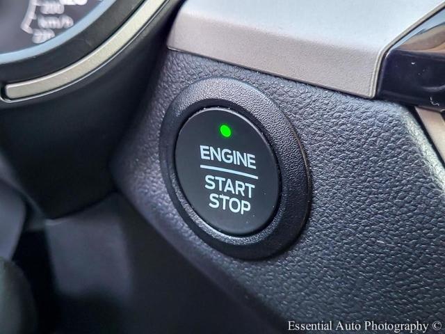 Photo of 2022 Agate Black Metallic Ford Escape