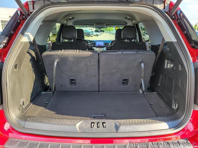 Photo of 2023 Rapid Red Metallic Tinted Clearcoat Ford Explorer