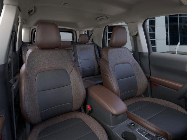 Photo of 2025 Oxford White Ford Bronco Sport