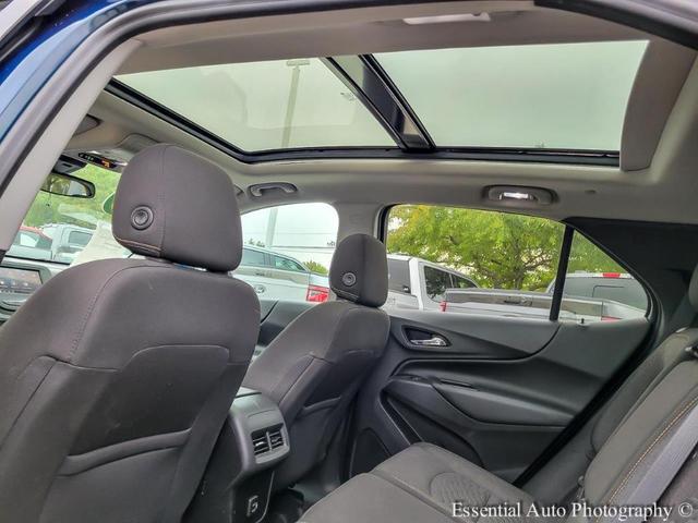 Photo of 2020 Pacific Blue Metallic Chevrolet Equinox