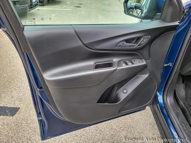 Photo of 2020 Pacific Blue Metallic Chevrolet Equinox