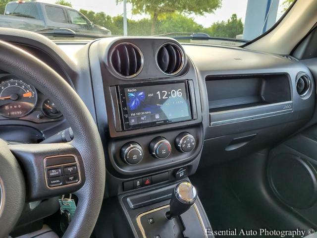 Photo of 2014 Black Clearcoat Jeep Patriot