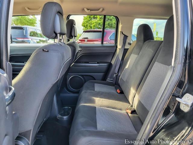 Photo of 2014 Black Clearcoat Jeep Patriot