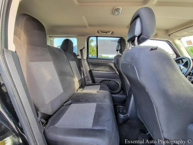 Photo of 2014 Black Clearcoat Jeep Patriot