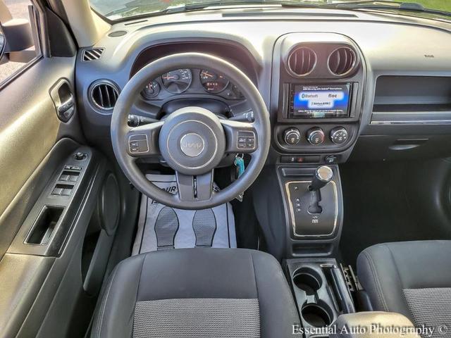 Photo of 2014 Black Clearcoat Jeep Patriot