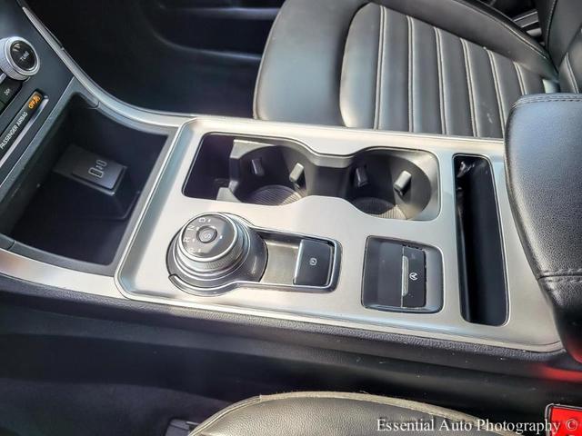 Photo of 2023 Black Ford Edge