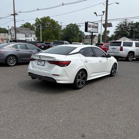 Photo of 2021 Aspen White Nissan Sentra