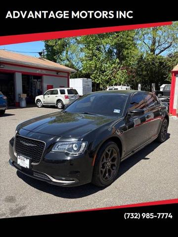 2016 Chrysler 300