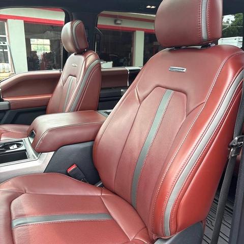 Photo of 2022 Agate Black Ford F-350