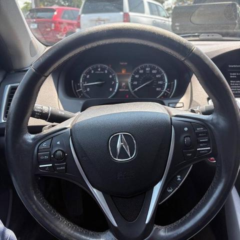 Photo of 2018 Modern Steel Metallic Acura TLX