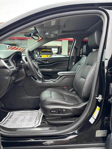 Photo of 2017 Ebony Twilight Metallic GMC Acadia
