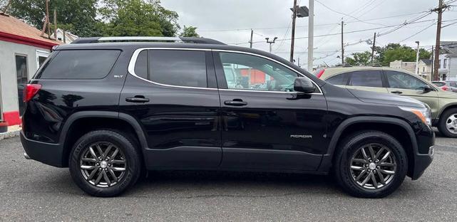 Photo of 2017 Ebony Twilight Metallic GMC Acadia