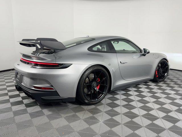 Photo of 2022 Silver Porsche 911