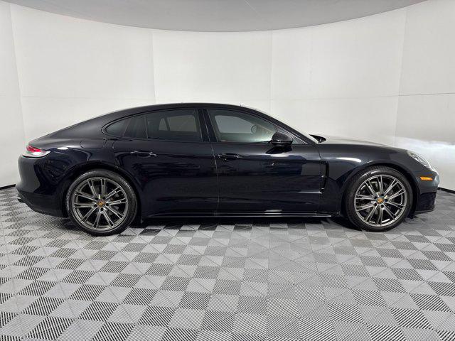 Photo of 2023 Jet Black Metallic Porsche Panamera