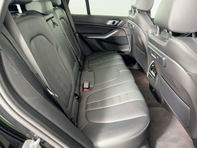 Photo of 2022 Jet Black BMW X5