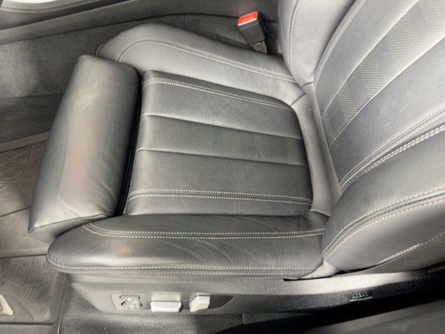 Photo of 2022 Jet Black BMW X5