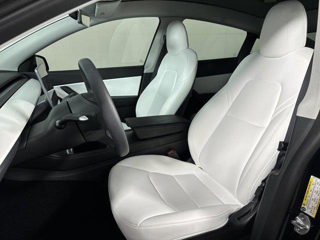 Photo of 2022 Solid Black Tesla Model Y