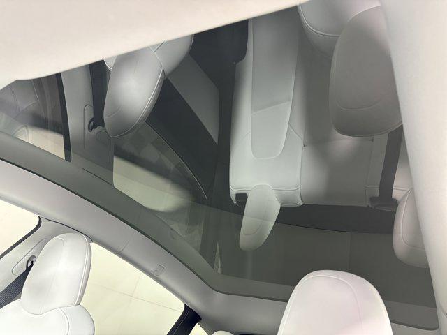 Photo of 2022 Solid Black Tesla Model Y