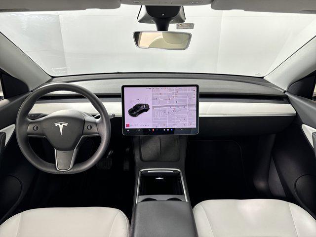 Photo of 2022 Solid Black Tesla Model Y
