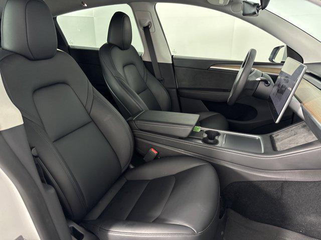 Photo of 2023 Pearl White Multi-Coat Tesla Model Y