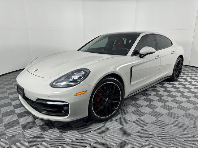 Photo of 2022 Chalk Porsche Panamera