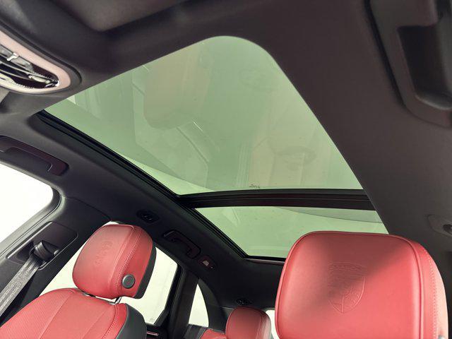 Photo of 2025 Chalk Porsche Macan