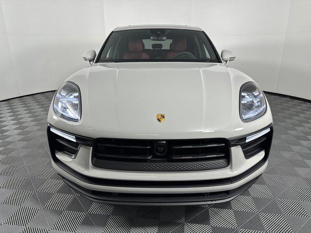 Photo of 2025 Chalk Porsche Macan