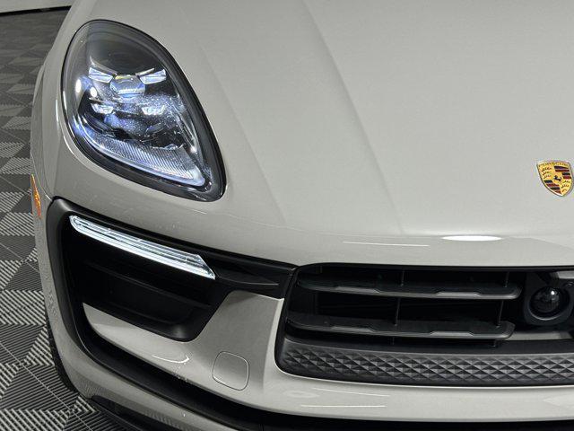 Photo of 2025 Chalk Porsche Macan