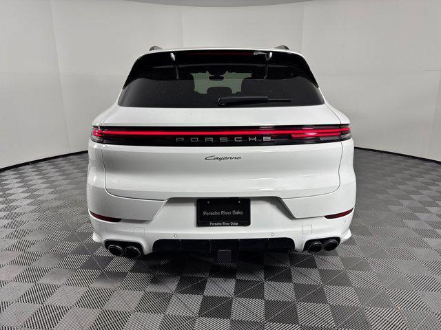 Photo of 2025 White Porsche Cayenne