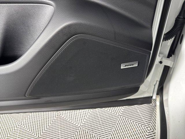 Photo of 2025 White Porsche Cayenne