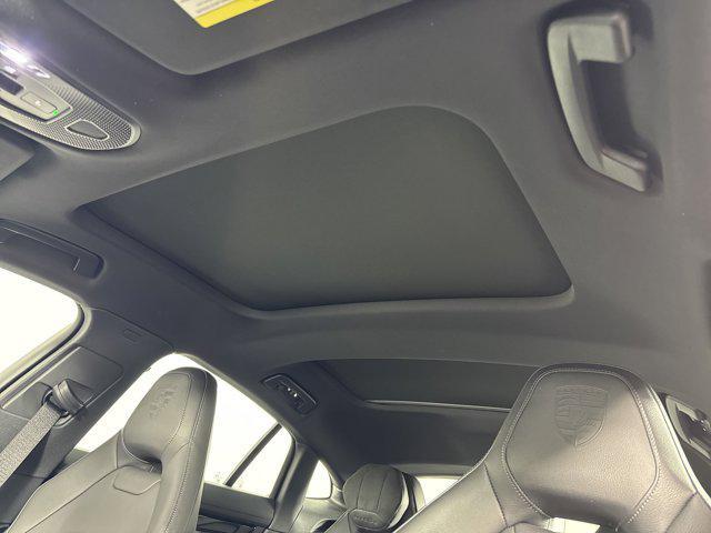 Photo of 2025 Jet Black Metallic Porsche Panamera