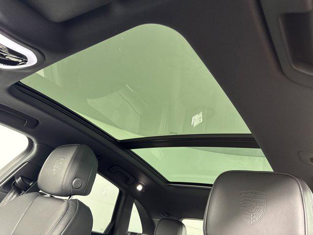 Photo of 2025 Chalk Porsche Macan
