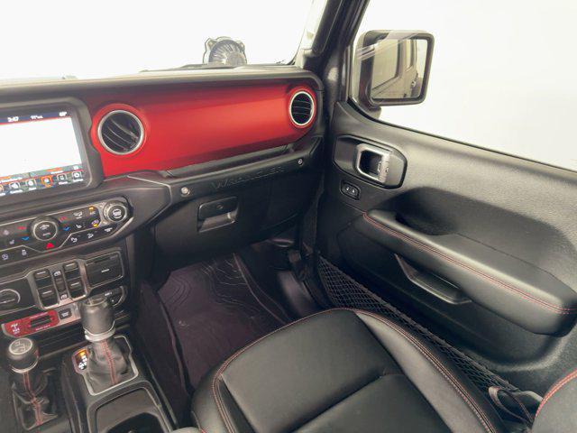 Photo of 2020 Black Clearcoat Jeep Wrangler Unlimited