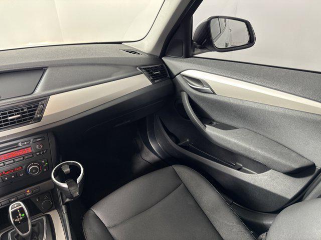 Photo of 2015 White BMW X1