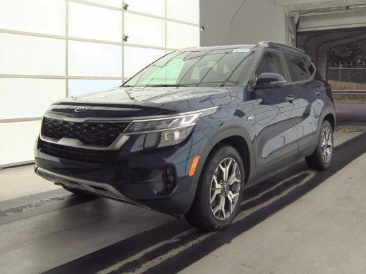 Photo of 2021 Dark Ocean Blue Kia Seltos