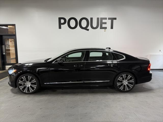 2022 Volvo S90