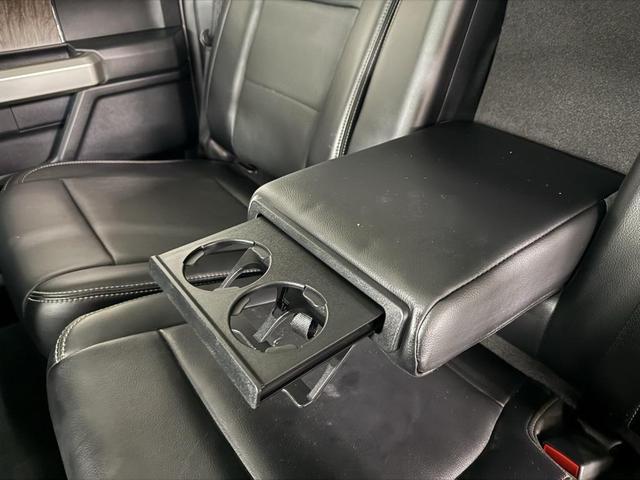 Photo of 2019 White / Platinum Ford F-250