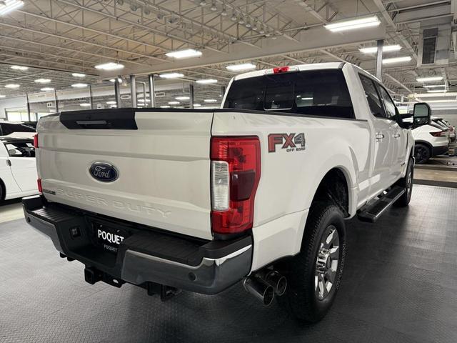 Photo of 2019 White / Platinum Ford F-250