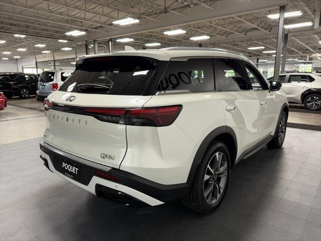 Photo of 2024 Majestic White INFINITI QX60