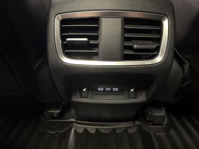 Photo of 2024 Lunar Silver Metallic Acura RDX