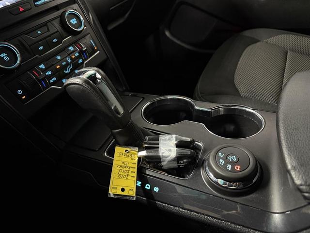 Photo of 2016 Magnetic Metallic Ford Explorer