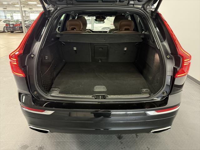 Photo of 2021 Onyx Black Metallic Volvo XC60 Recharge Plug-In Hybrid