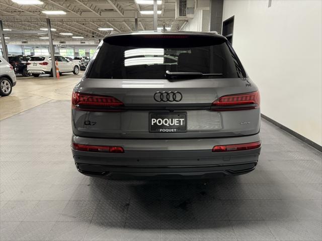 Photo of 2022 Samurai Gray Metallic Audi Q7