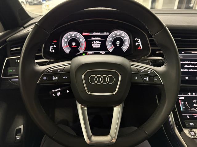 Photo of 2022 Samurai Gray Metallic Audi Q7