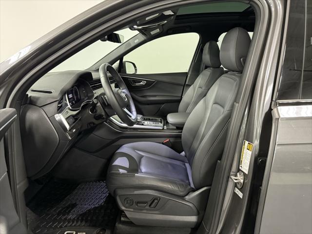 Photo of 2022 Samurai Gray Metallic Audi Q7