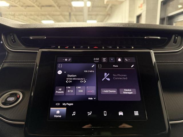 Photo of 2023 Bright White Clearcoat Jeep Grand Cherokee L