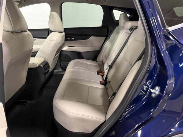 Photo of 2025 Deep Ocean Blue Pearl Nissan Murano