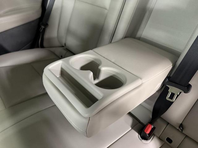 Photo of 2025 Deep Ocean Blue Pearl Nissan Murano