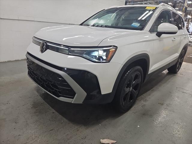 2025 Volkswagen Taos