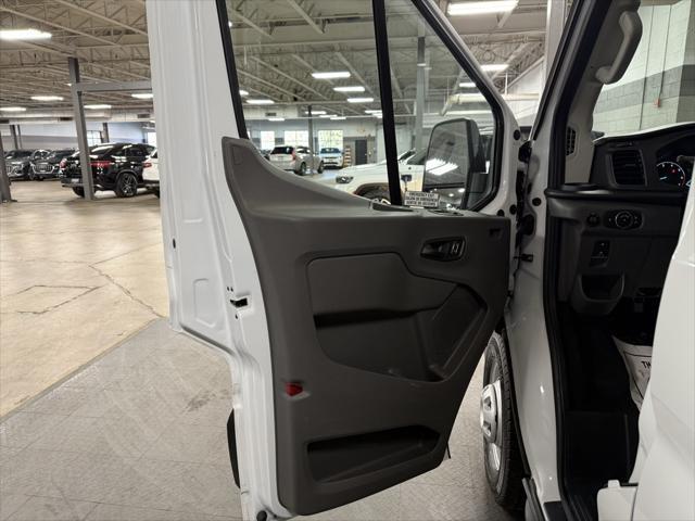Photo of 2024 Oxford White Ford Transit-350